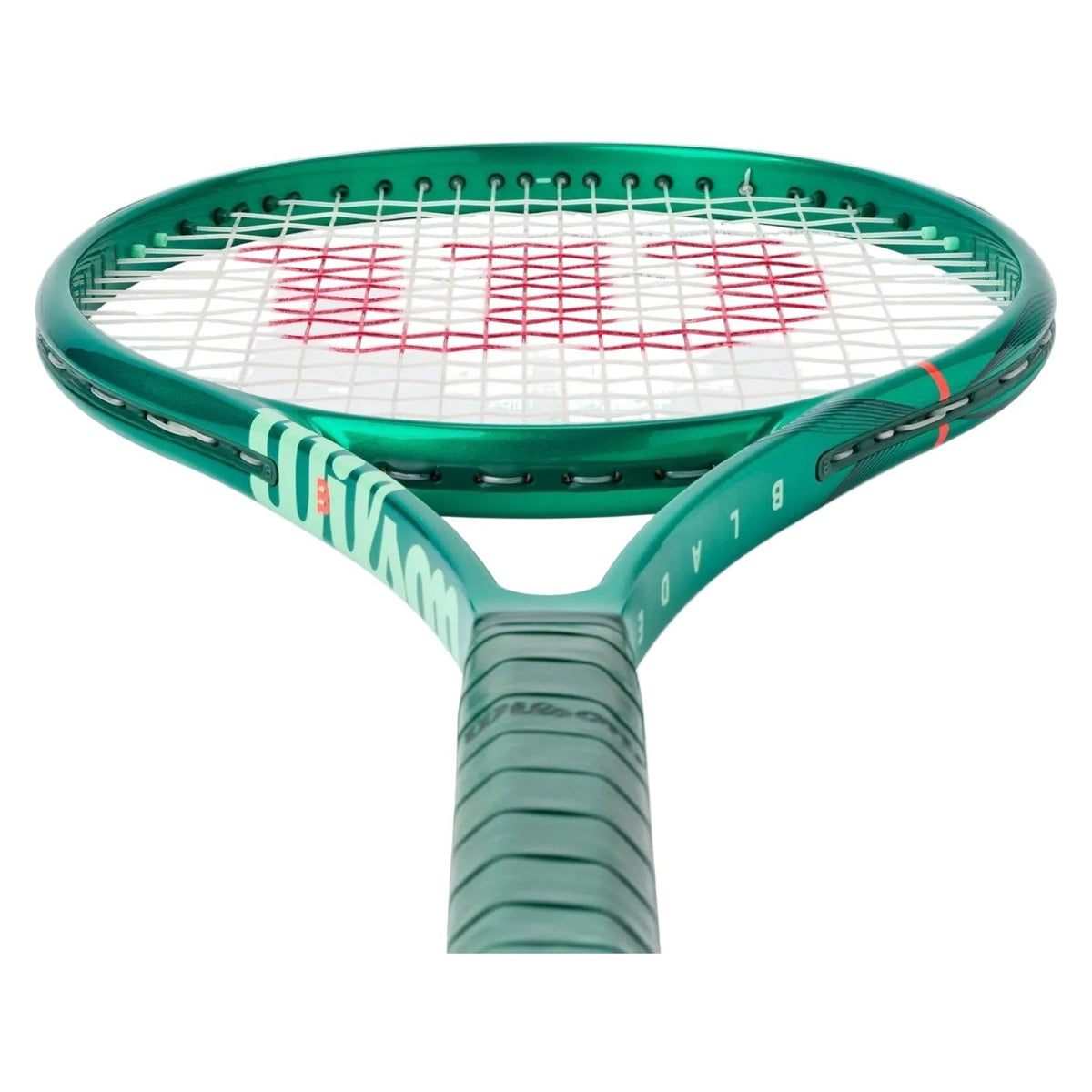 Wilson Blade 104 V10 - vue de côté
